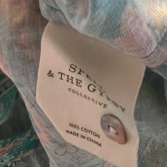 Spell Farrah Blouse - Sz. L - Picture 9 of 11